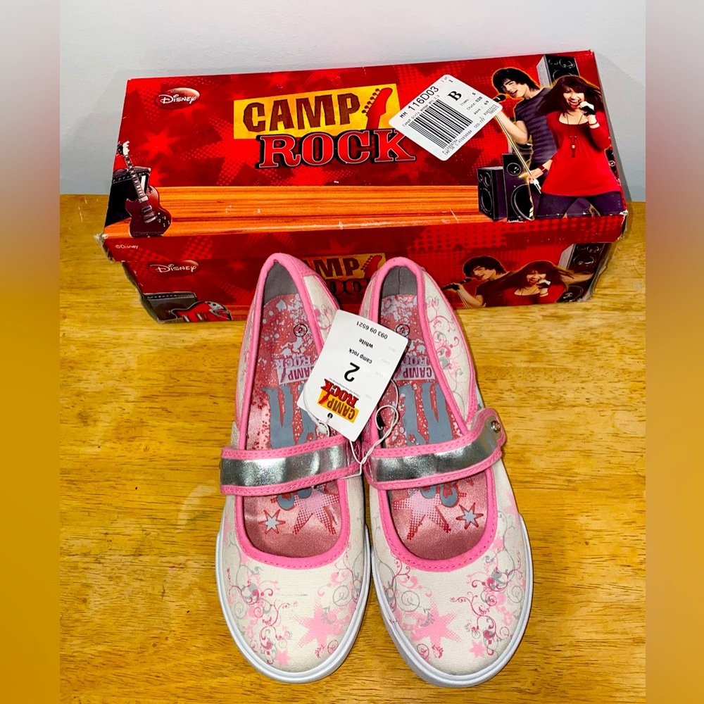 NWT Camp Rock wedge Mary Janes Girl’s size 2